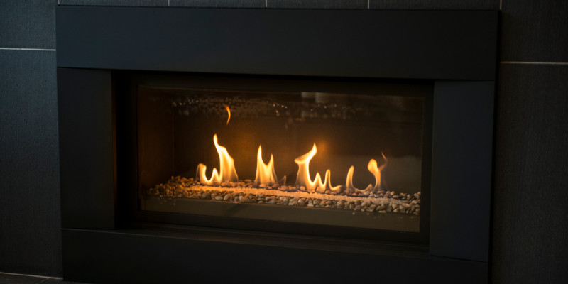 4 Advantages of Gas Logs Over Traditional Fireplaces